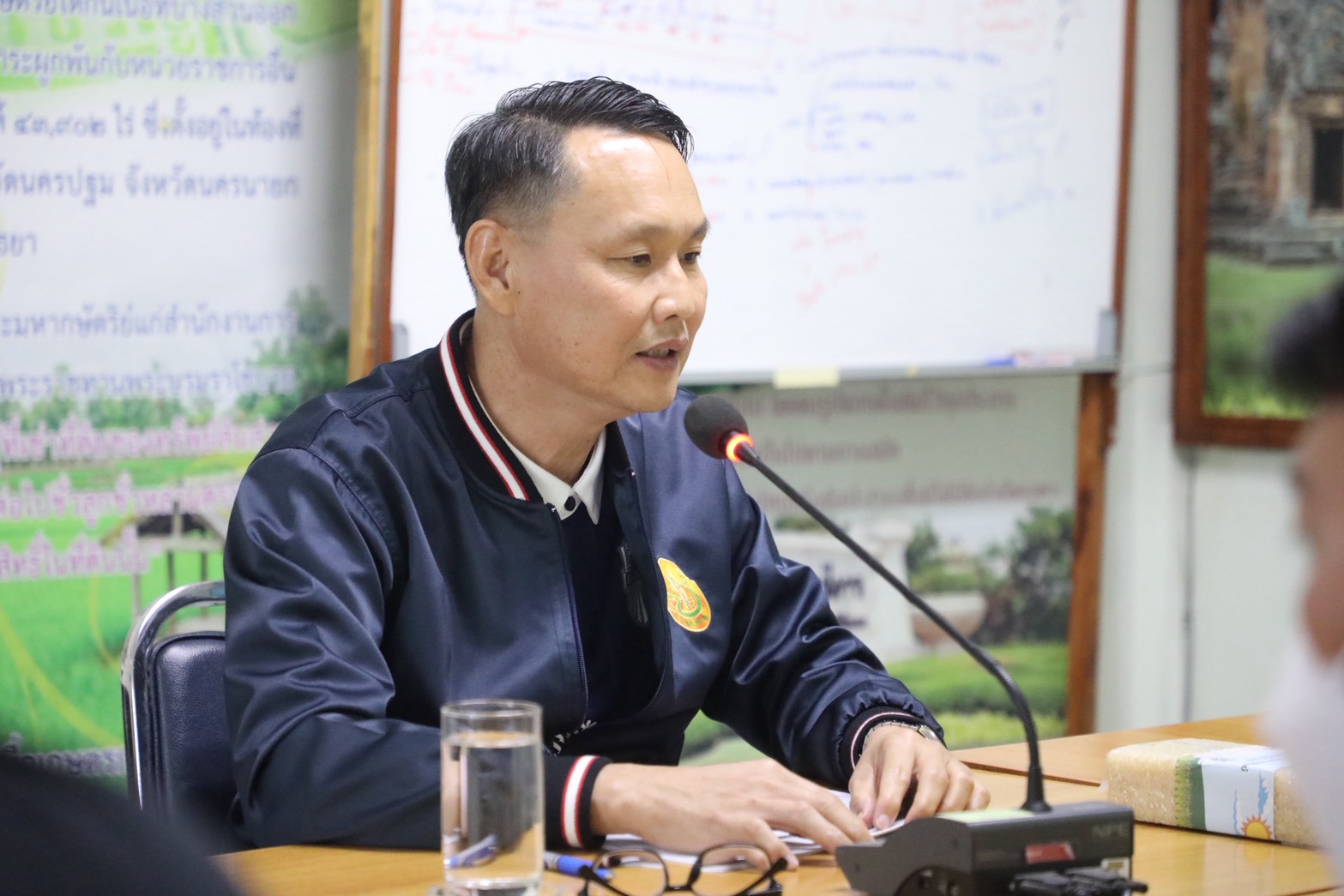 title - เลขาธิการ ส.ป.ก. ตรวจเยี่ยม ส.ป.ก.บุรีรัมย์ ในวาระองคมนตรี เป็นประธานในการเปิดสำนักงานสถานีวิจัยการเกษตรและพัฒนาโครงการหลวงโนนดินแดง ณ จังหวัดบุรีรัมย์